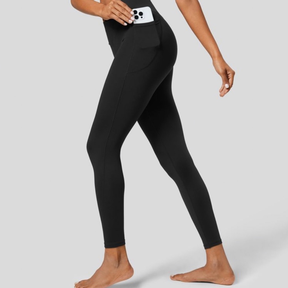 Halara Leggings Small (7/8)